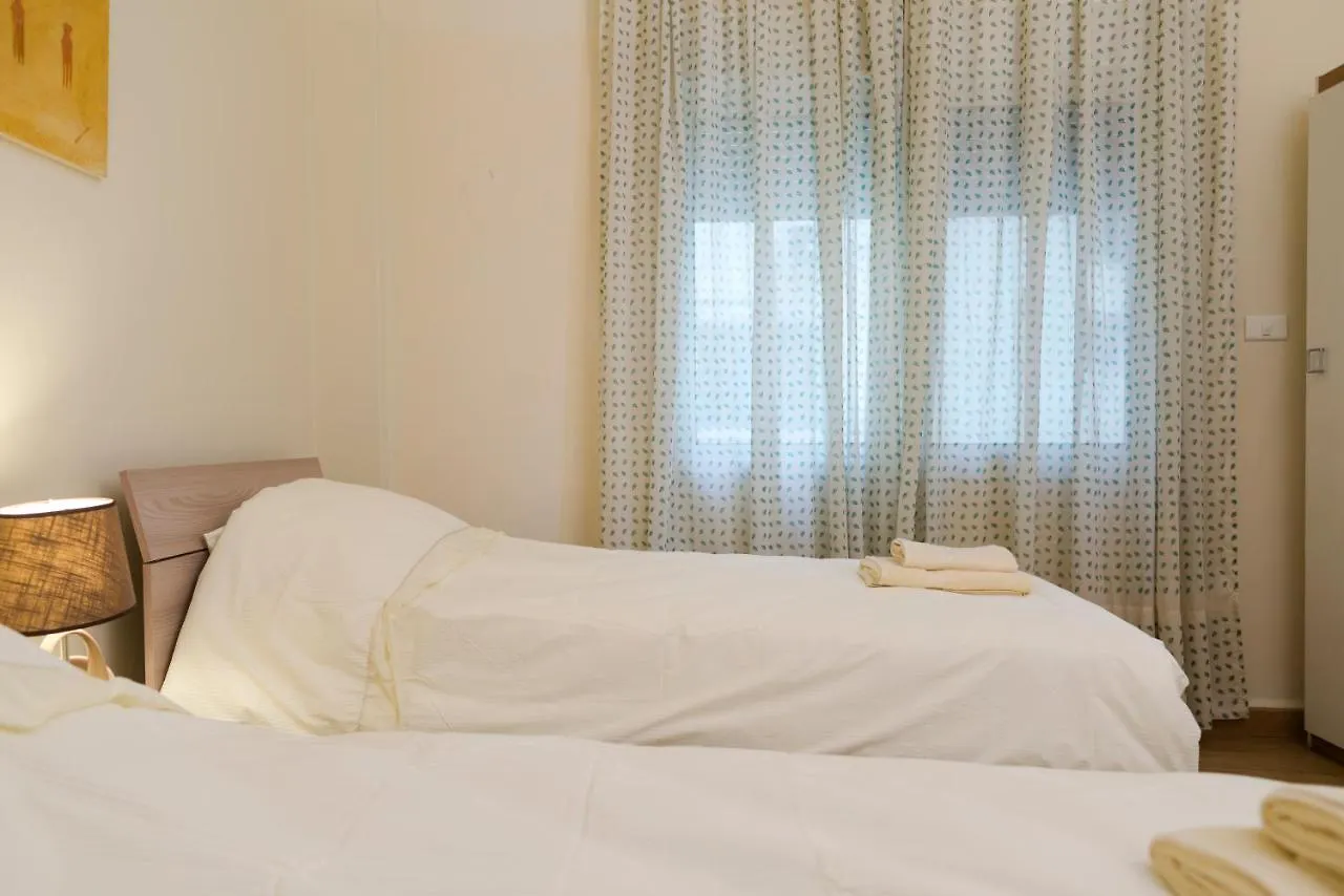 Pasteur 2Bd Spacious Apartment Beirut